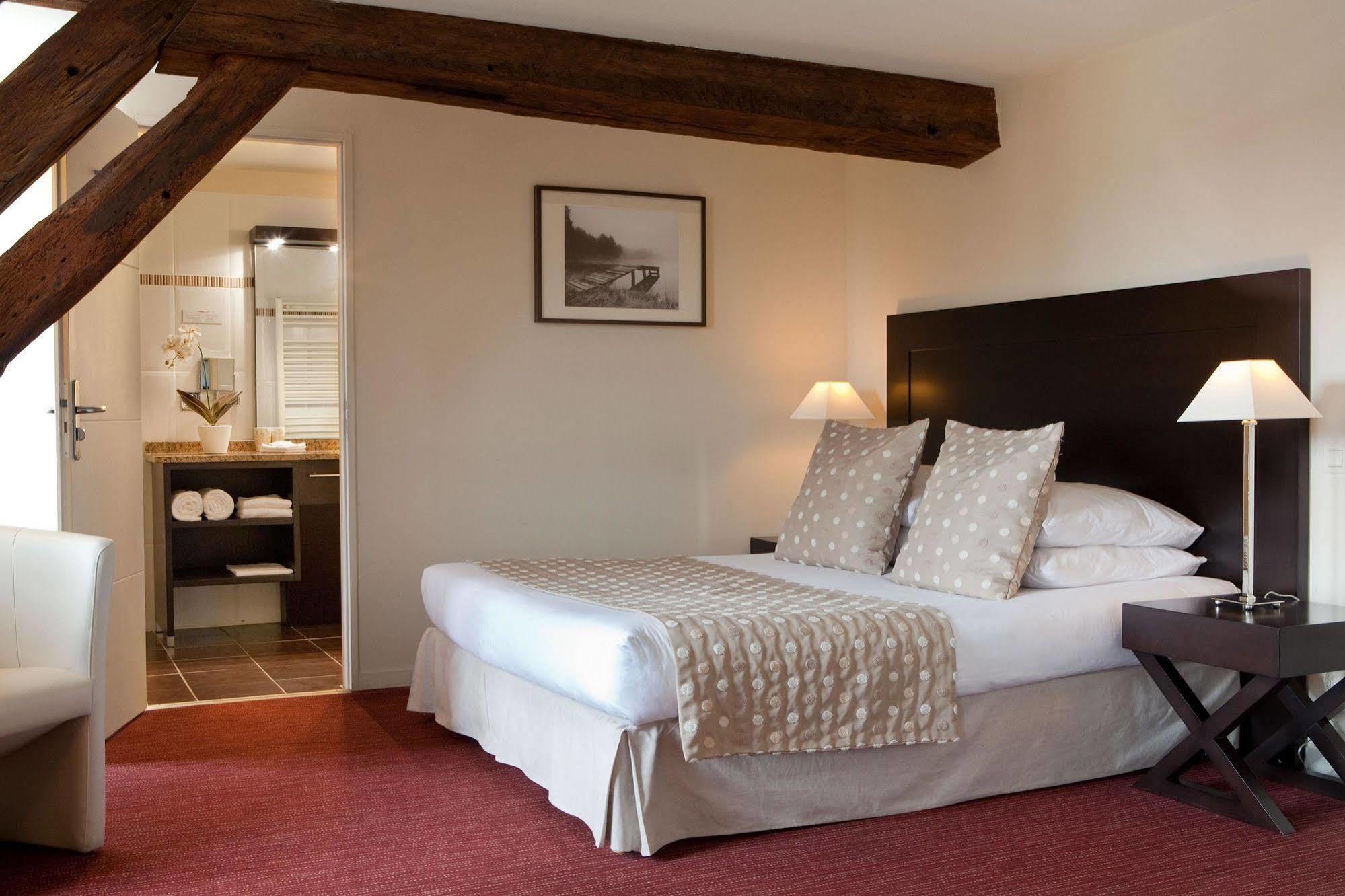 Hotel Burgevin Sully-sur-Loire Εξωτερικό φωτογραφία