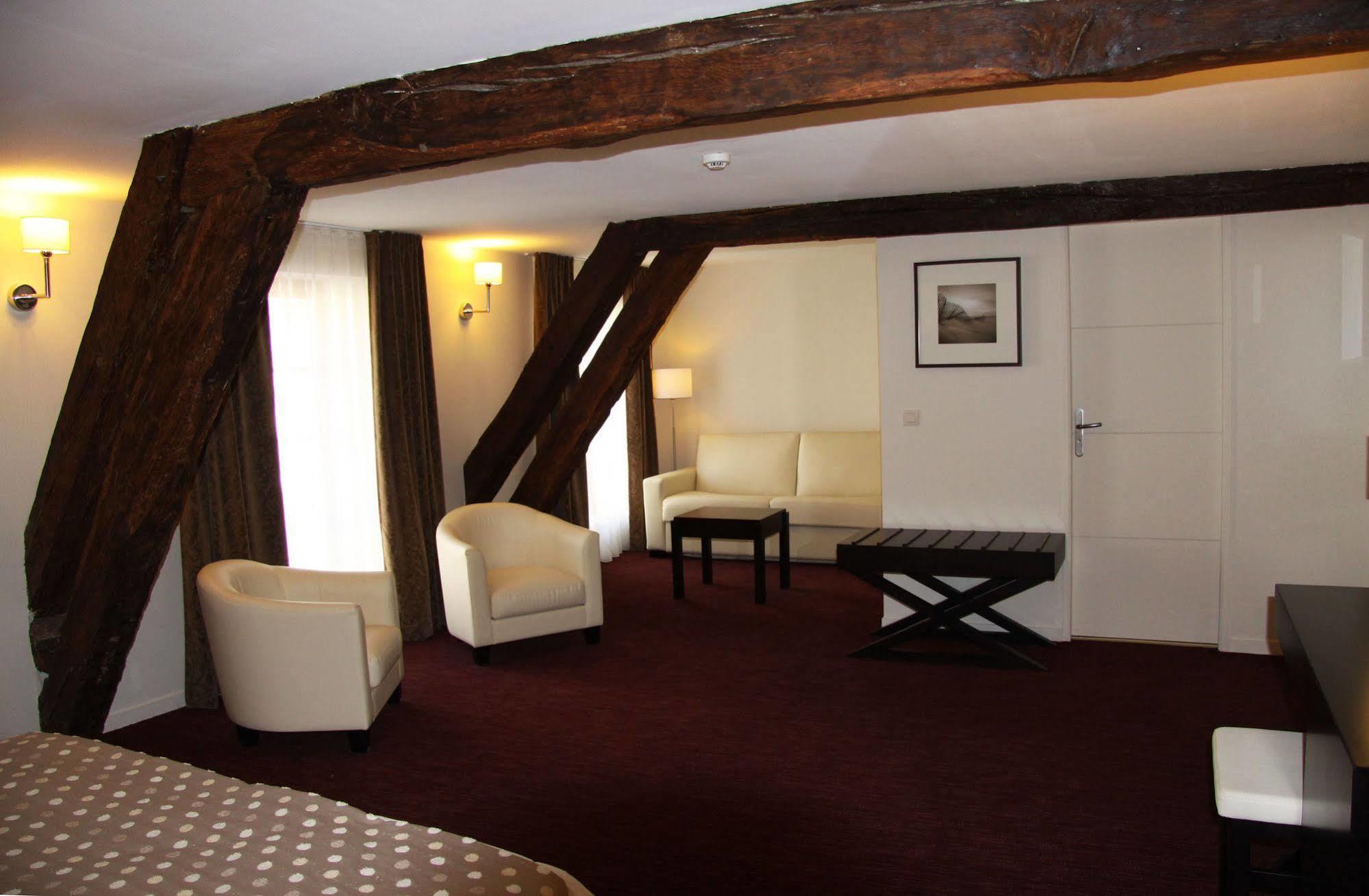 Hotel Burgevin Sully-sur-Loire Εξωτερικό φωτογραφία