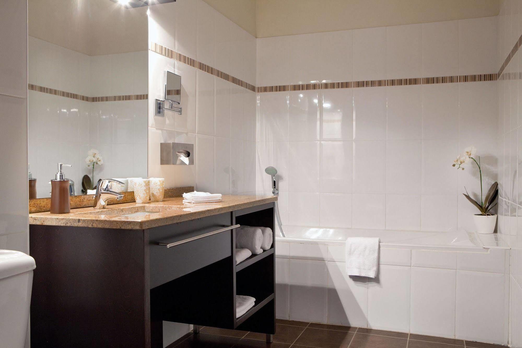 Hotel Burgevin Sully-sur-Loire Εξωτερικό φωτογραφία