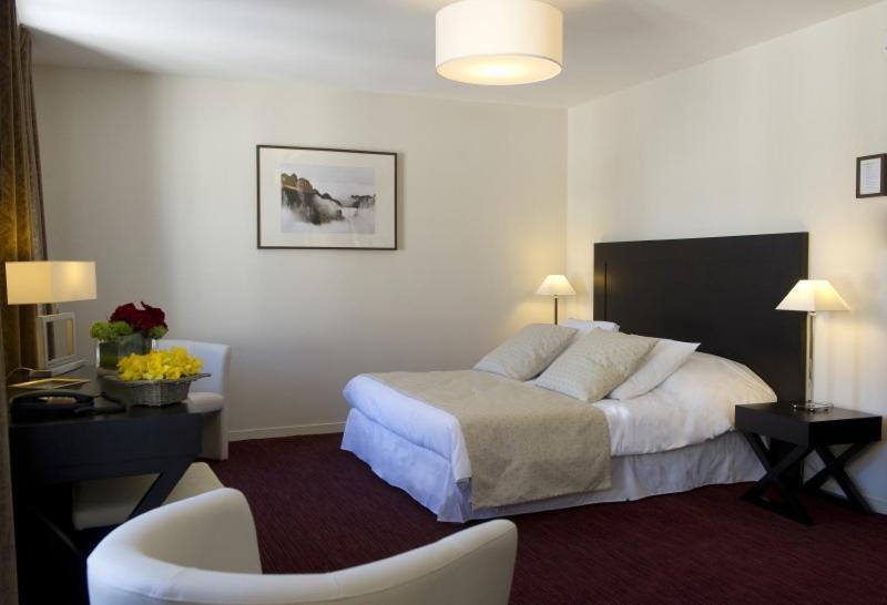 Hotel Burgevin Sully-sur-Loire Εξωτερικό φωτογραφία